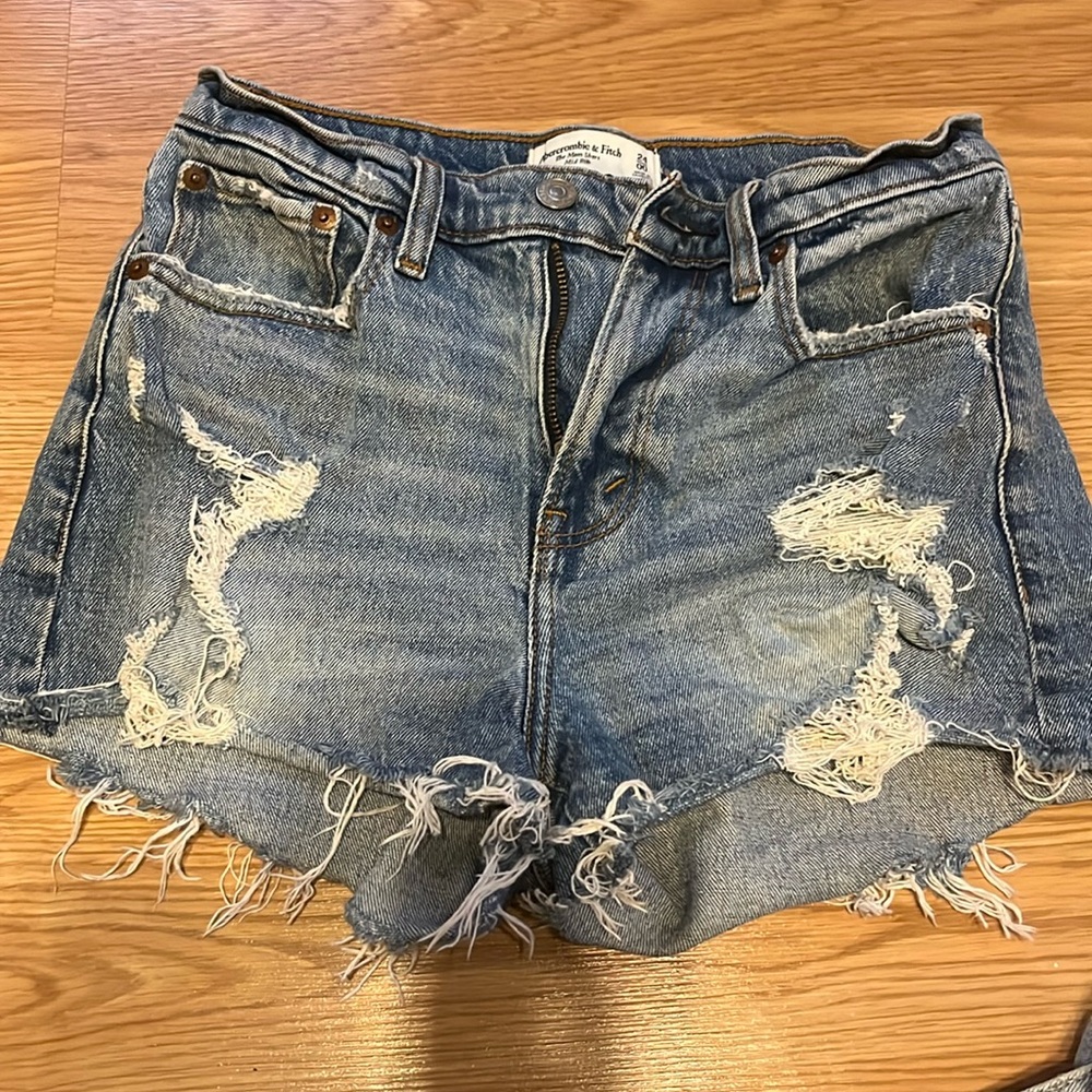 Abercrombie & Fitch Curve Love jean shorts